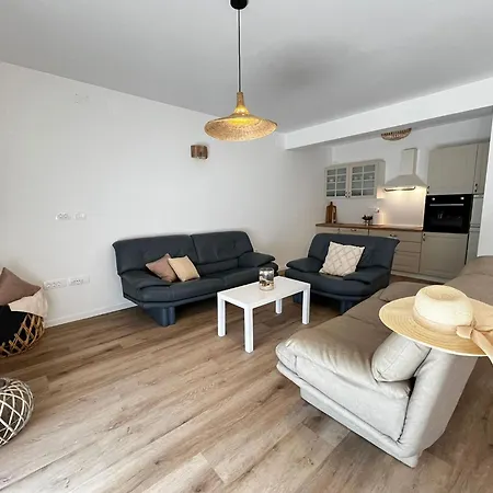 Apartment Dream View