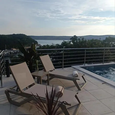 Dream View *